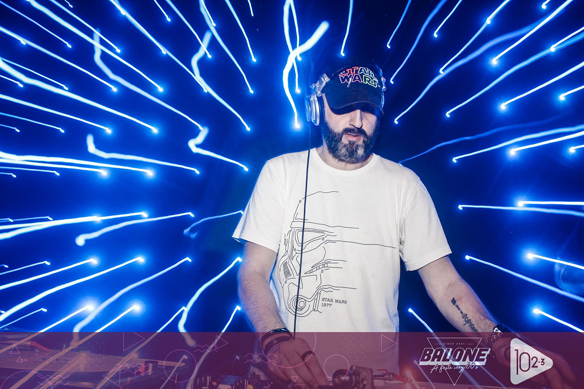 A Festa VERY 80s & 90's chega em clima radiofÃ´nico! 