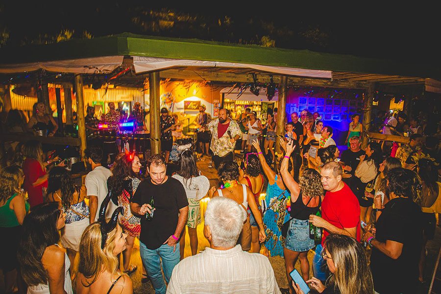 BalonÃª de carnaval em GAROPABA! 01/03/2025